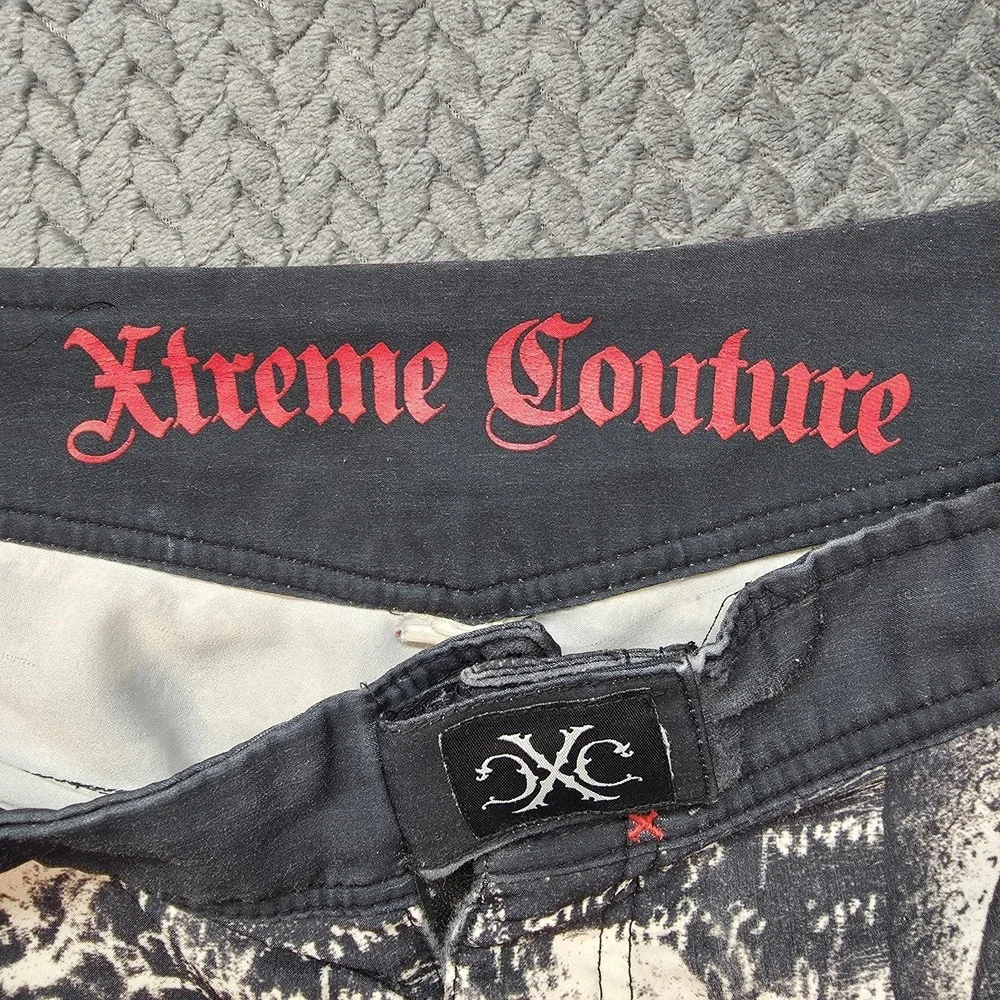 Xtreme Couture Affliction Board Shorts Mens Size 43 Black Red Y2K Skate Surf UFC